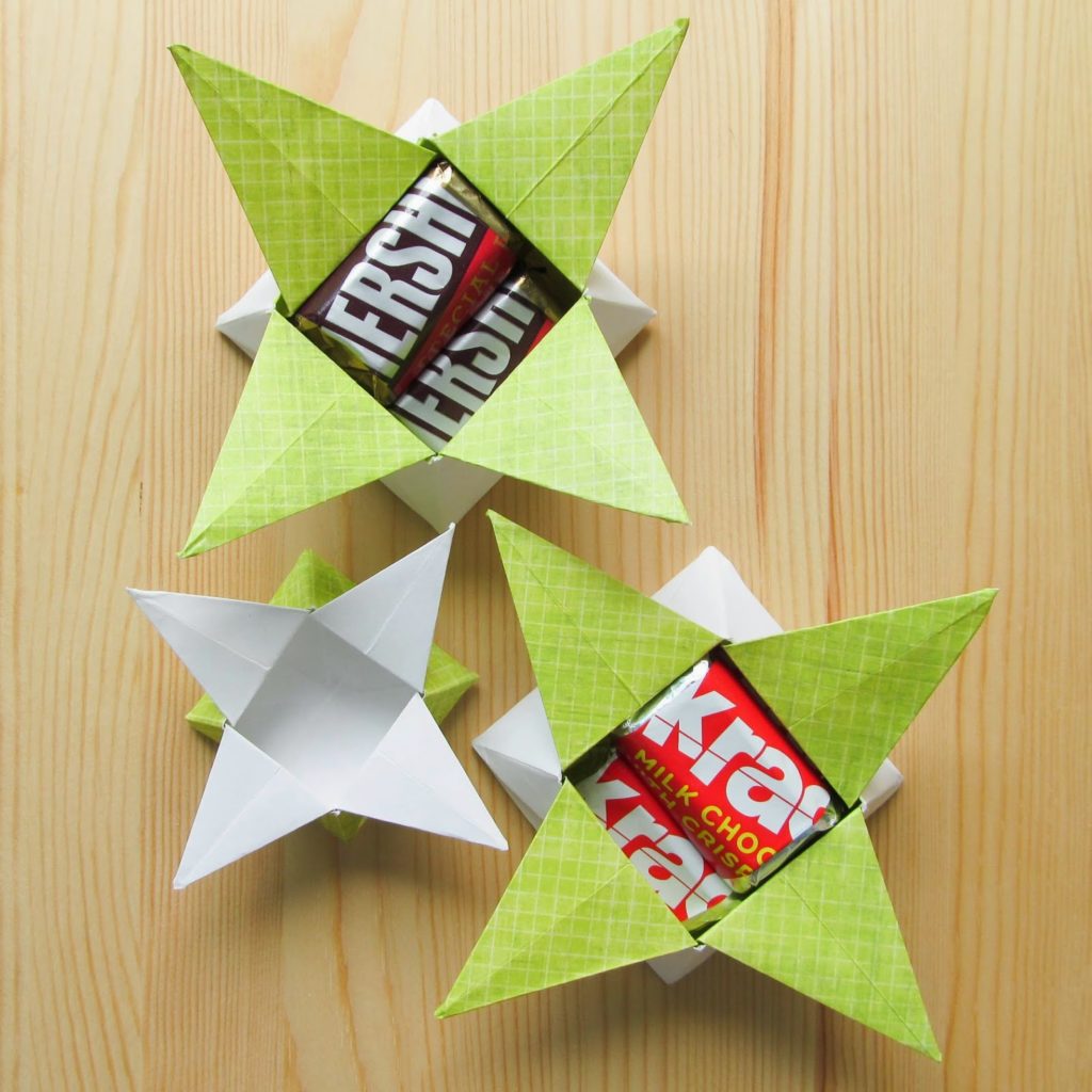 The 10 Best Origami Christmas Ornaments to Make with Your Kids - Colour